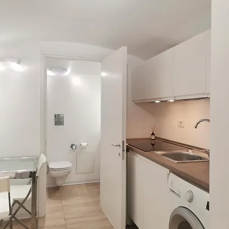Kalefatis Apartamento *