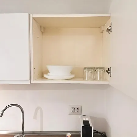 Kalefatis Апартаменты Бари